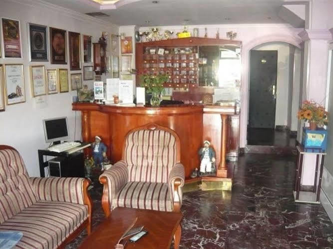 Motel Nana Banja Luka Eksteriør bilde